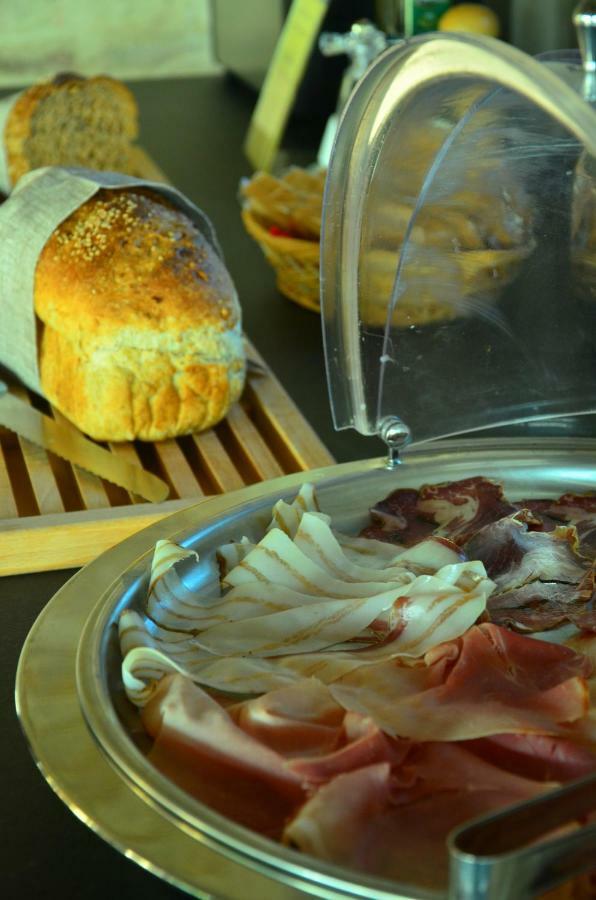 Agriturismo La Razza Ρέτζιο Εμίλια Εξωτερικό φωτογραφία