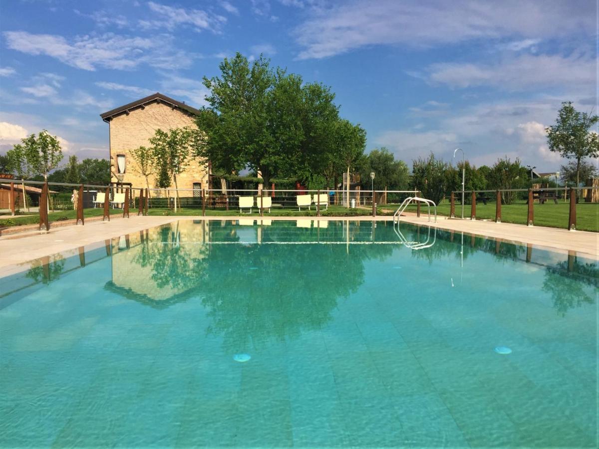 Agriturismo La Razza Ρέτζιο Εμίλια Εξωτερικό φωτογραφία
